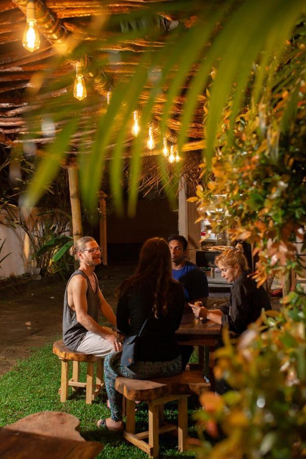 The Soul Inn Kabalana Ахангама Екстериор снимка